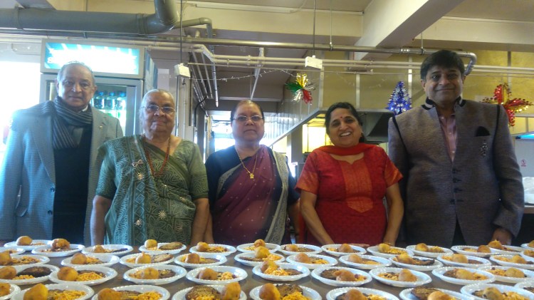 yiv-xmas-dinner-2016